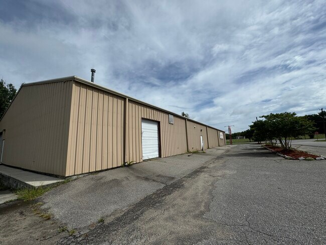 More details for 1708 E Broad Ave, Rockingham, NC - Flex for Sale