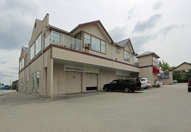 More details for 19705 56th Ave, Langley, BC - Retail for Sale
