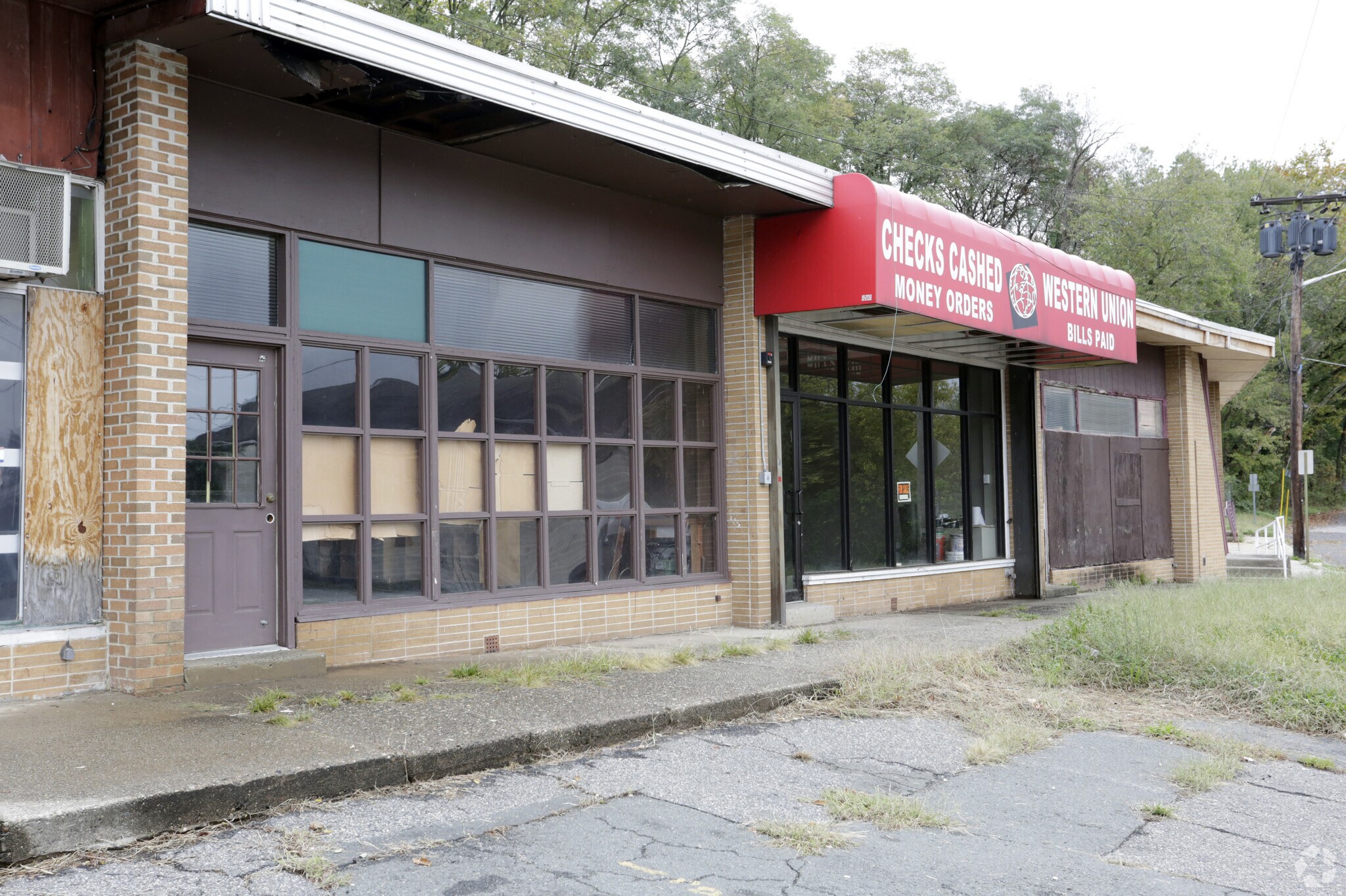1558-1560 Edgewood Ave, Trenton, NJ for sale Building Photo- Image 1 of 5