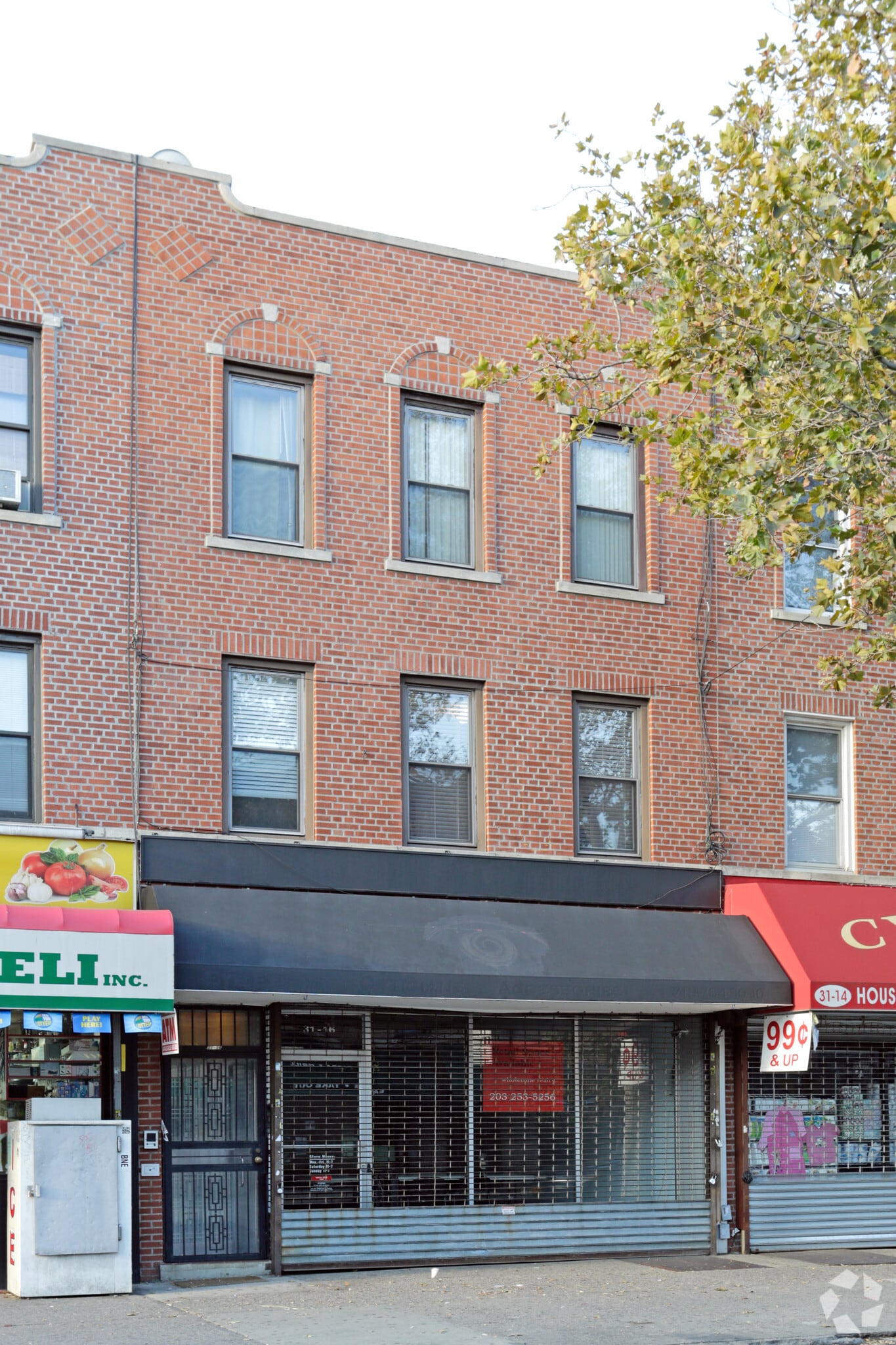 31-16 36th Ave, Long Island City, NY à louer Photo principale- Image 1 de 3
