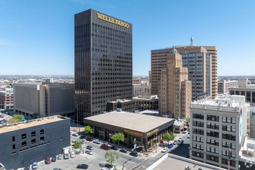 221 N Kansas St, El Paso, TX for lease - Building Photo - Image 2 of 12
