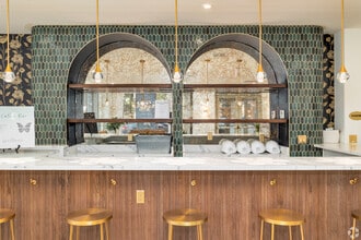 416 Vine St, Philadelphia, PA for lease Interior Photo- Image 1 of 7