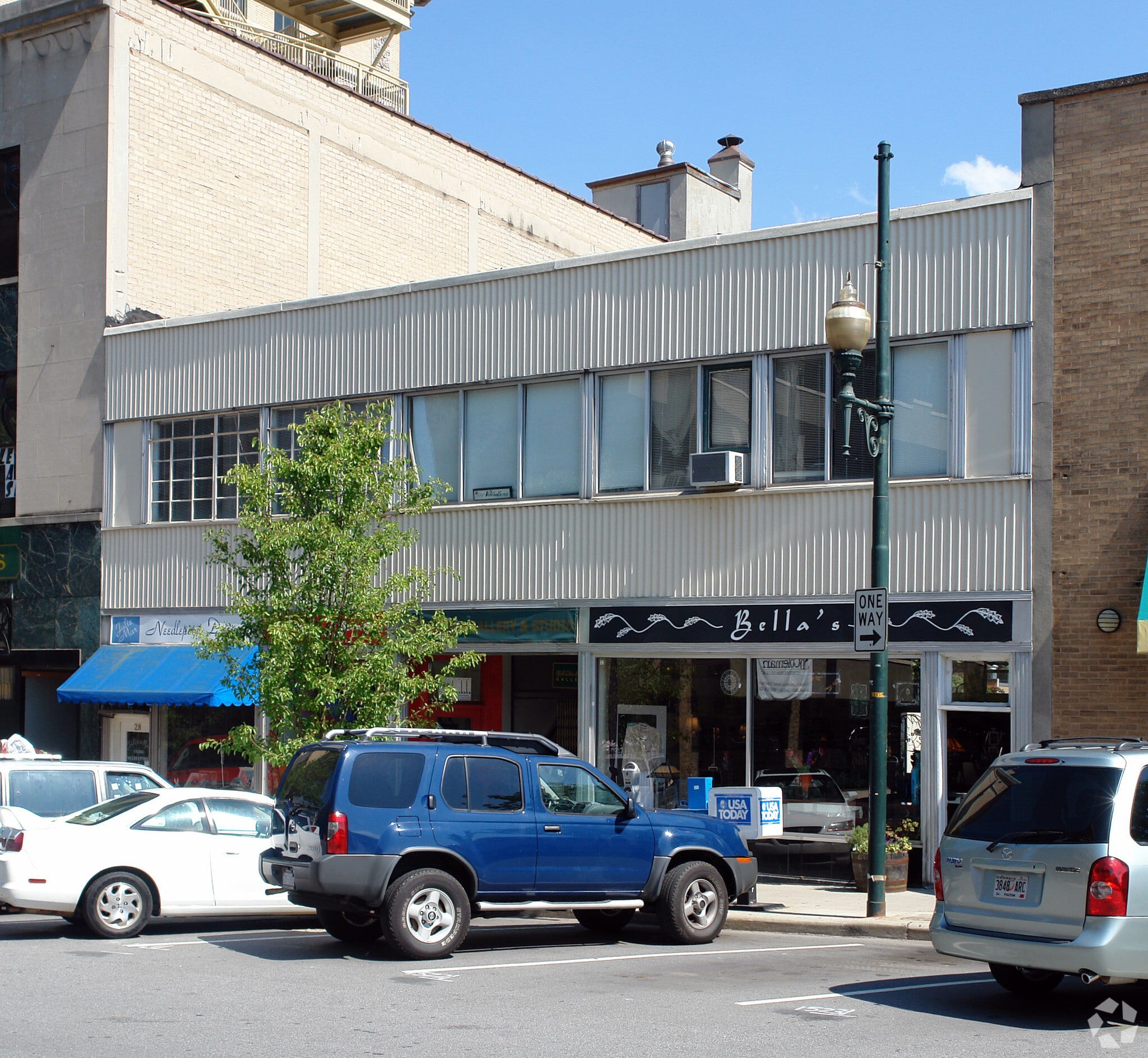 28-32 Battery Park Ave, Asheville, NC à louer Photo du bâtiment- Image 1 de 4