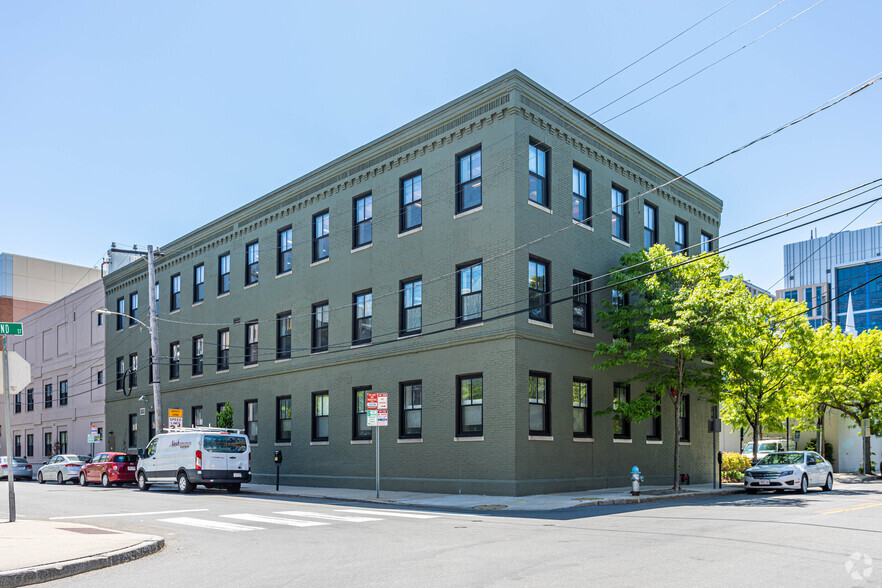 160 Second St, Cambridge, MA for lease - Building Photo - Image 2 of 5