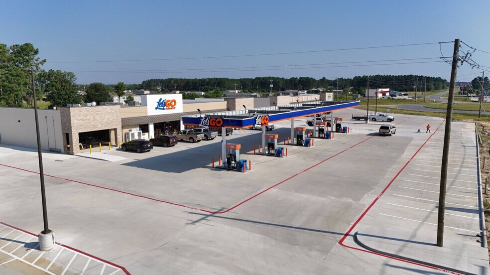 1075 CR 5270, Cleveland, TX à louer - Photo du bâtiment - Image 2 de 9