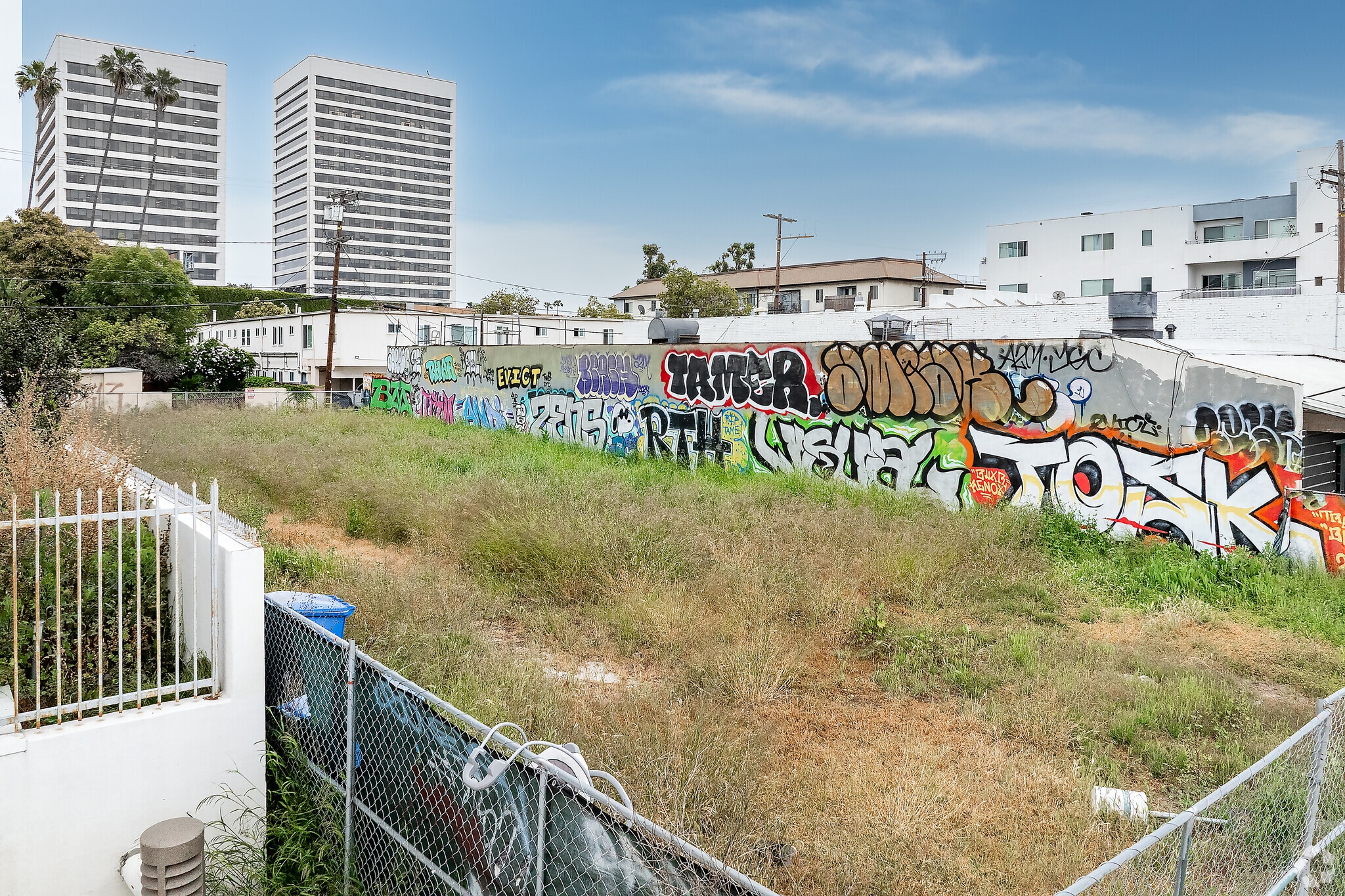 1656 Sawtelle Blvd, Los Angeles, CA for sale Primary Photo- Image 1 of 20