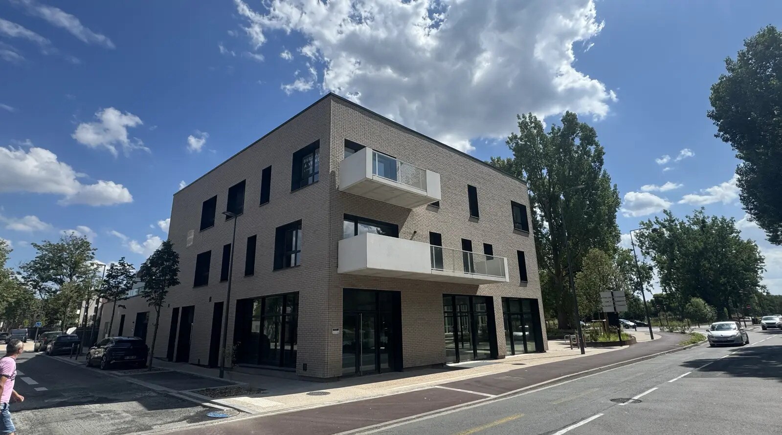 Bureau dans La Madeleine à vendre Photo du bâtiment- Image 1 de 10