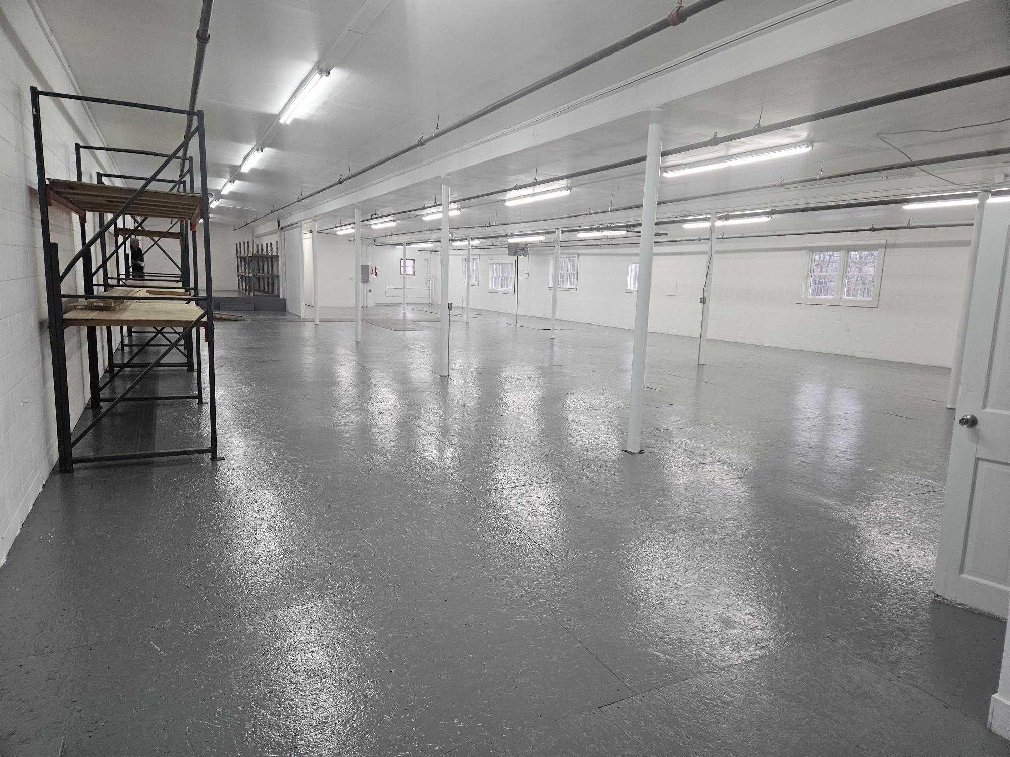 33 Elm St, Merrimack, NH à louer Photo intérieure- Image 1 de 2