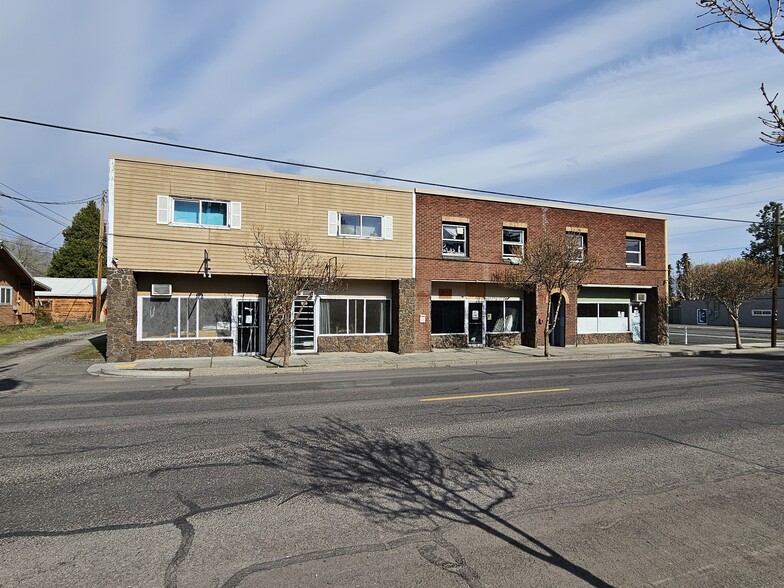 917 E Main St, Klamath Falls, OR for sale - Building Photo - Image 2 of 28