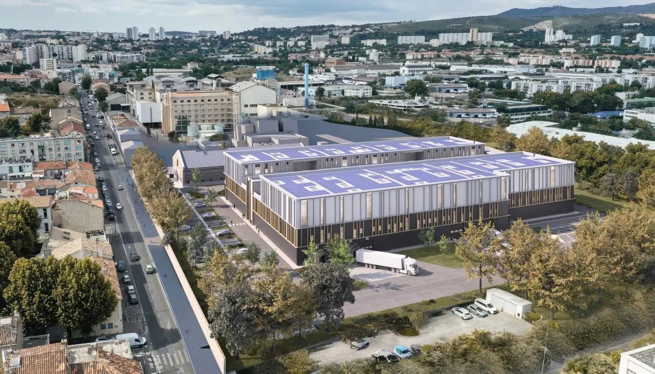 Flex in Marseille for lease Building Photo- Image 1 of 10