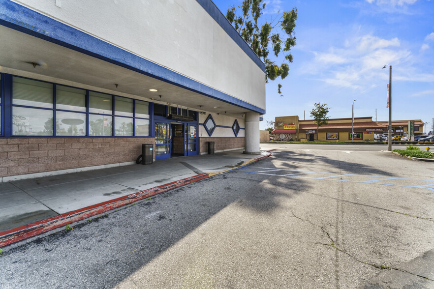 7859 Firestone Blvd, Downey, CA for lease - Building Photo - Image 3 of 16