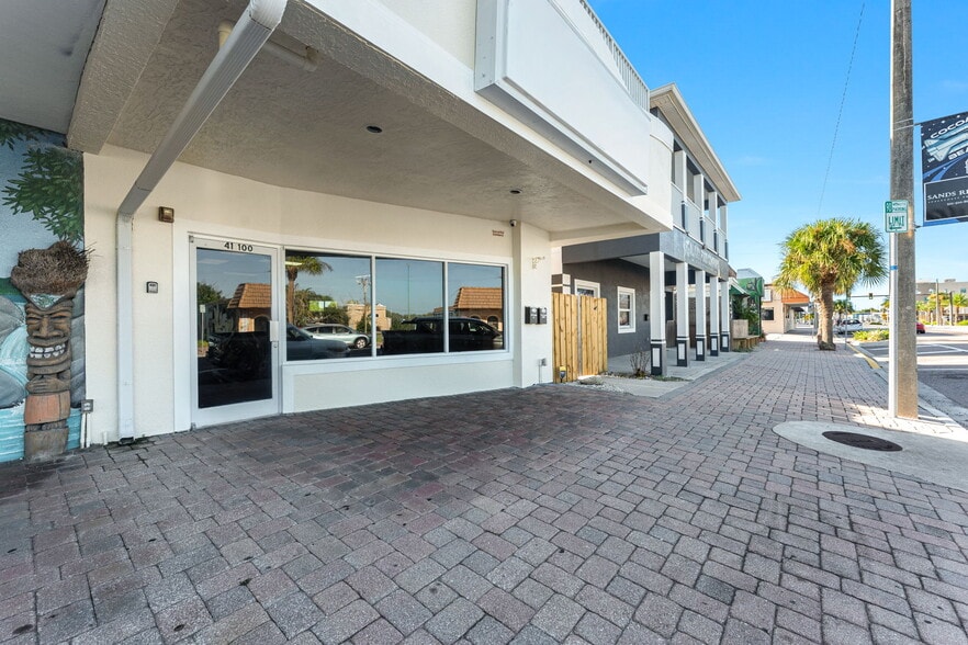 41 N Orlando Ave, Cocoa Beach, FL for sale - Building Photo - Image 3 of 50