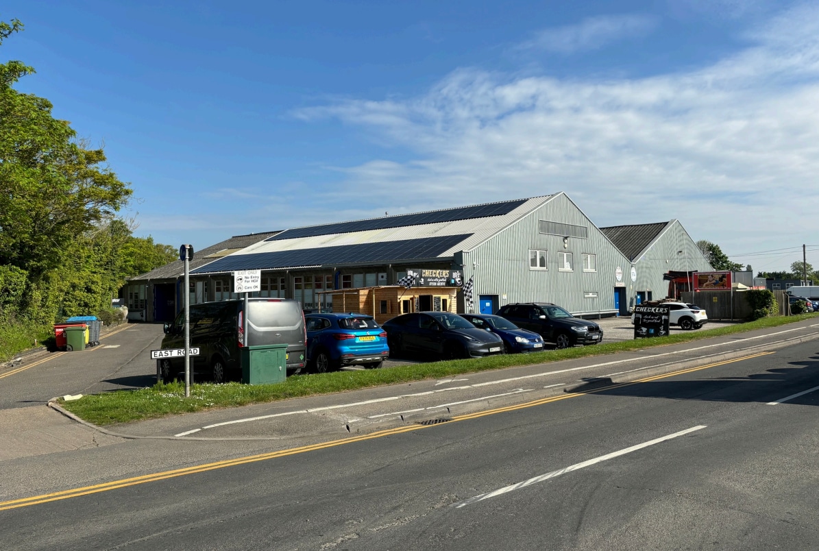 East Rd, Sleaford à louer Photo principale- Image 1 de 26