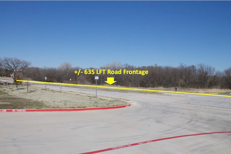 2221-2231 Forum Dr, Arlington, TX à vendre - Photo du bâtiment - Image 2 de 5