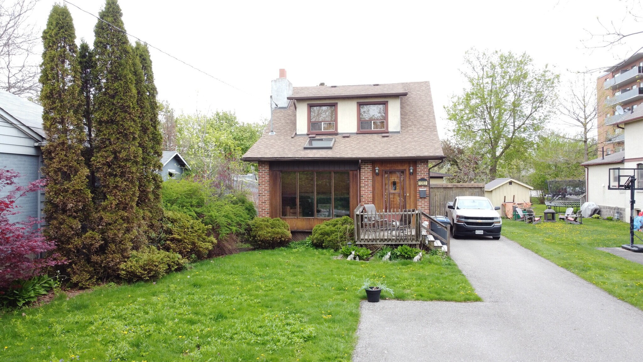 1083 Seneca Av, Mississauga, ON à vendre Photo principale- Image 1 de 9