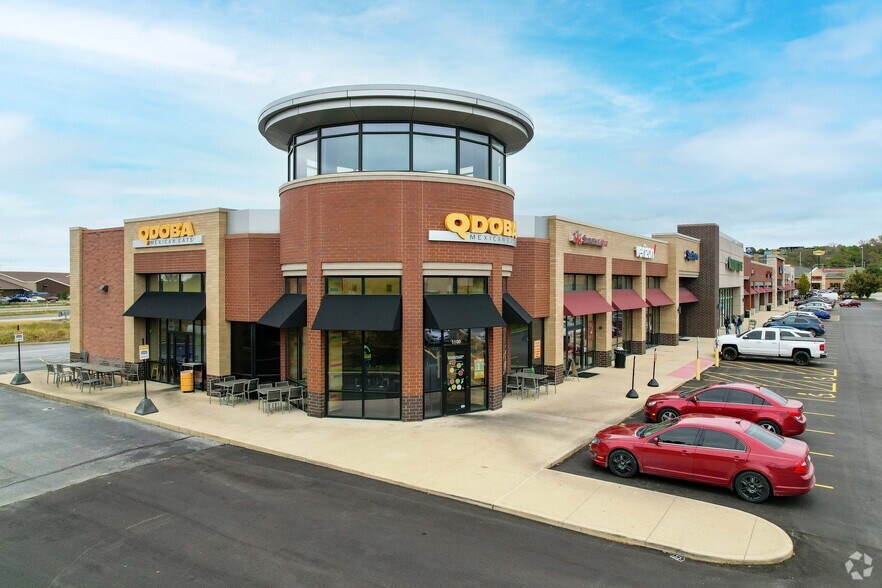 1100-1146 Collinsville Crossing Blvd, Collinsville, IL for lease - Building Photo - Image 1 of 5