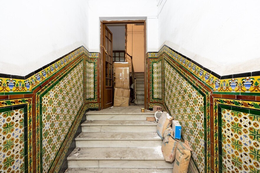 Immeuble residentiel dans Granada, Granada à vendre - Photo intérieure - Image 2 de 27