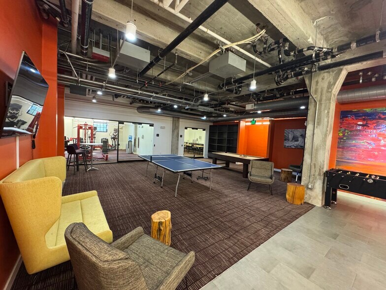 121 Westmoreland Ave, White Plains, NY à vendre - Photo intérieure - Image 3 de 17