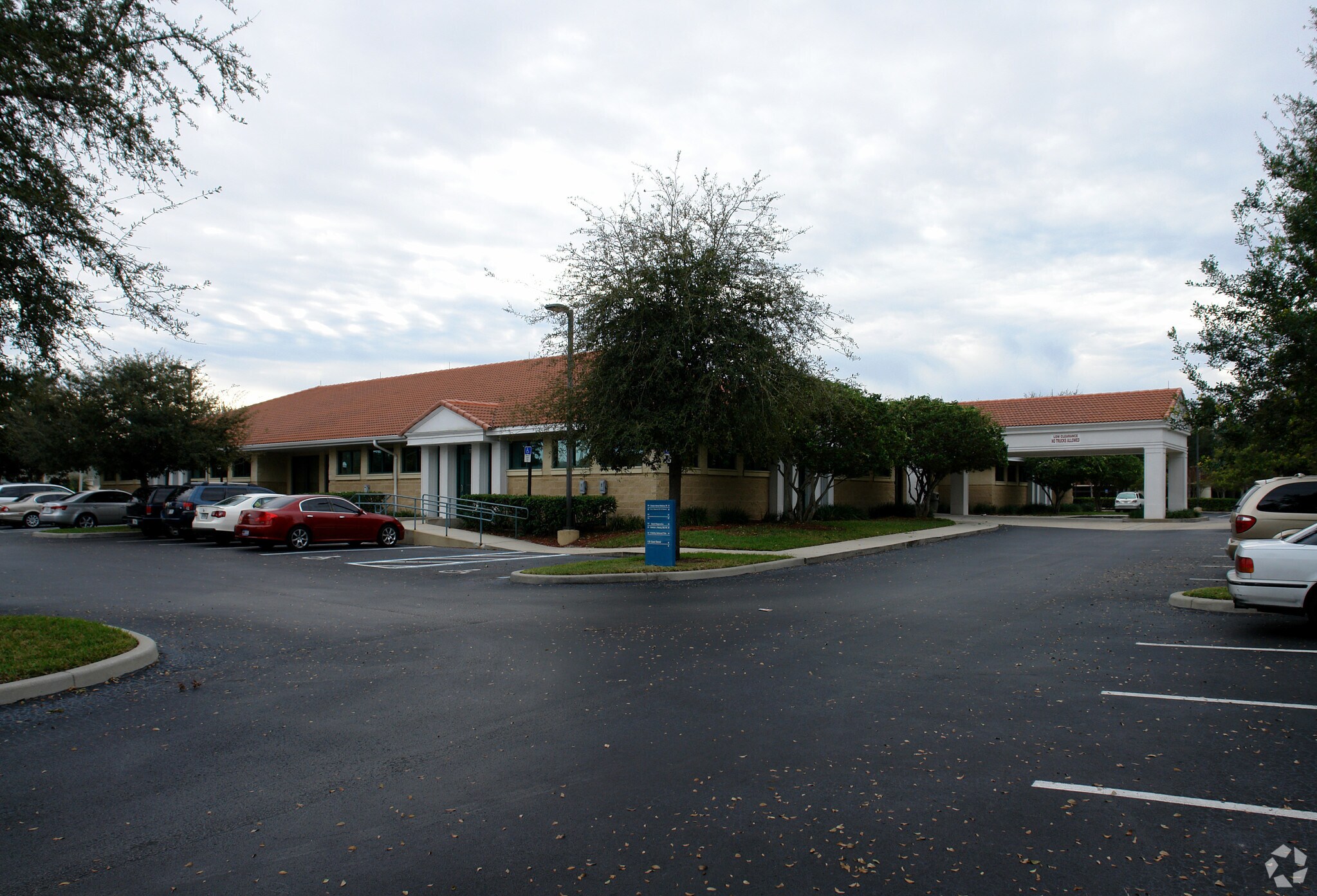 1603 S Hiawassee Rd, Orlando, FL à louer Photo principale- Image 1 de 8