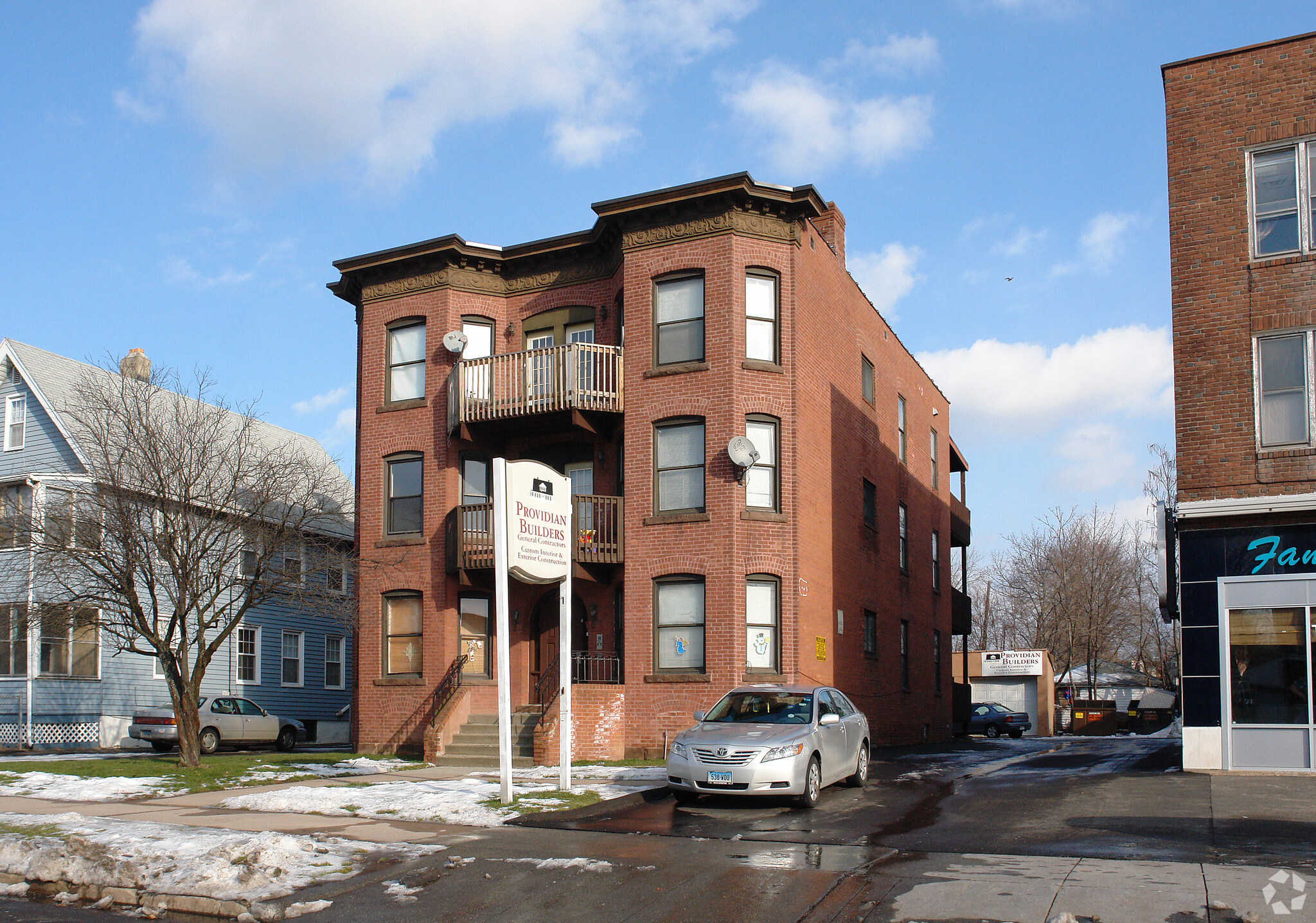 248 Franklin Ave, Hartford, CT à vendre Photo principale- Image 1 de 1