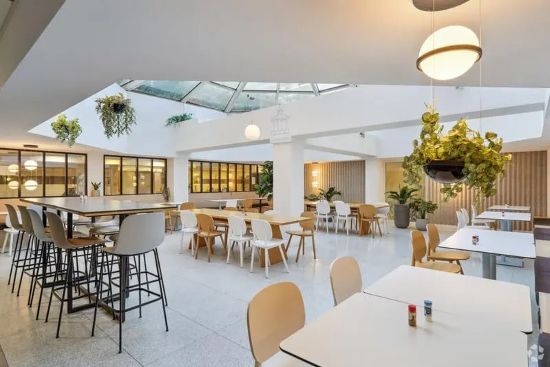 13-15 Rue Jean Jaurès,, Puteaux for lease Interior Photo- Image 1 of 12