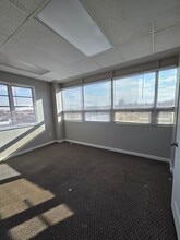 8400 Bustleton Ave, Philadelphia, PA à louer Photo intérieure- Image 2 de 6