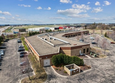 13300 Pioneer Trl, Eden Prairie, MN for lease - Aerial - Image 3 of 4