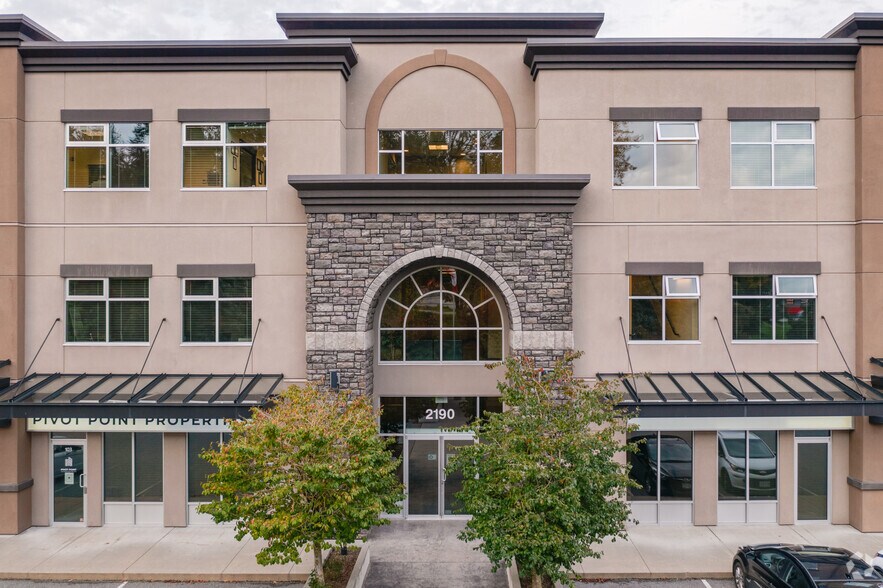 2190 W Railway St, Abbotsford, BC for sale - Building Photo - Image 2 of 8