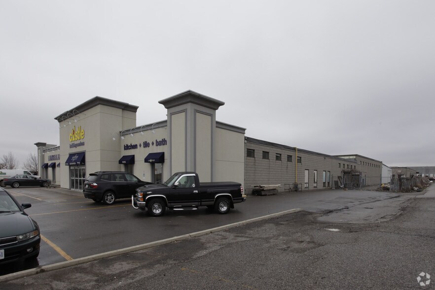 180 Bovaird Dr, Brampton, ON à vendre - Photo principale - Image 1 de 2