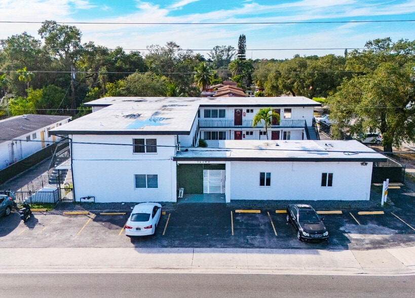 14280 NE 6th Ave, North Miami, FL for sale - Building Photo - Image 3 of 28