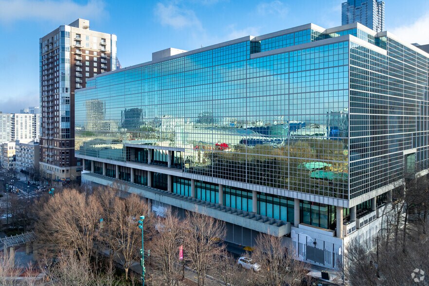 250 Williams St NW, Atlanta, GA à louer - Photo du bâtiment - Image 1 de 18