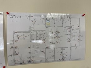 88-43 76th Ave, Glendale, NY à louer Photo intérieure- Image 1 de 1