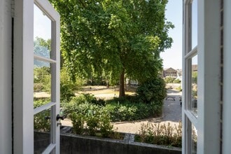 10-11 Charterhouse Sq, London for lease Building Photo- Image 2 of 6