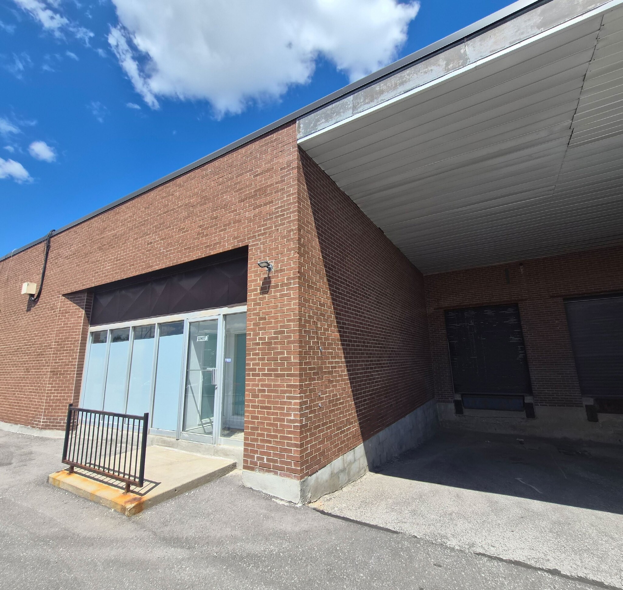 51 Esna Park Dr, Markham, ON for lease Building Photo- Image 1 of 5