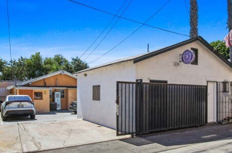 7545-7547 Santa Monica Blvd, West Hollywood, CA à vendre - Photo principale - Image 1 de 1