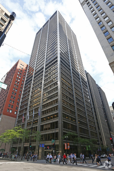 115 S LaSalle St, Chicago, IL à vendre - Photo du bâtiment - Image 1 de 1