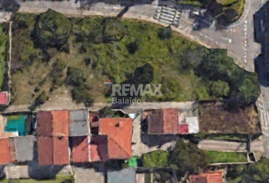 Land in Vigo, Pontevedra for sale - Aerial - Image 3 of 15