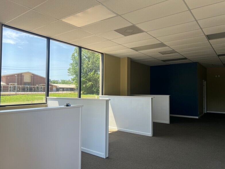 7325 Saint Andrews Rd, Irmo, SC à louer - Photo intérieure - Image 2 de 10