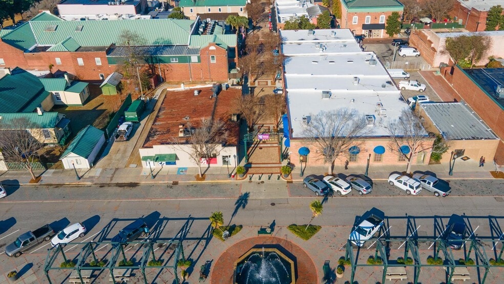 200-210 The Aly, Aiken, SC for lease - Building Photo - Image 3 of 31