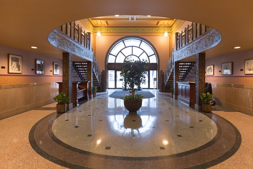 54 W Hubbard St, Chicago, IL à louer - Hall d’entrée - Image 2 de 11