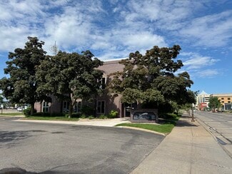 More details for 555 Scott St, Wausau, WI - Office for Lease