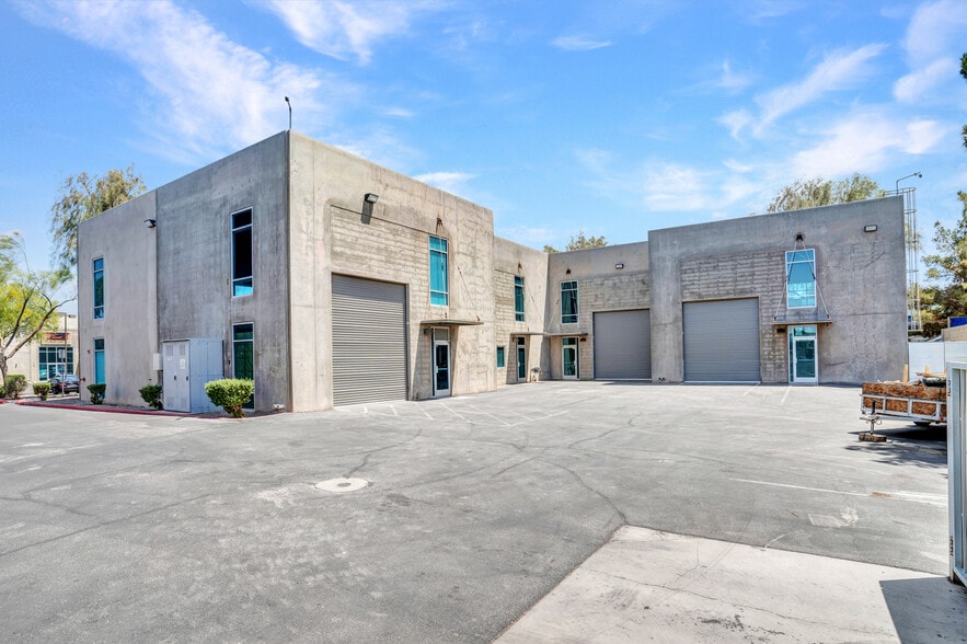 4030 E Post Rd, Las Vegas, NV for sale - Building Photo - Image 3 of 18