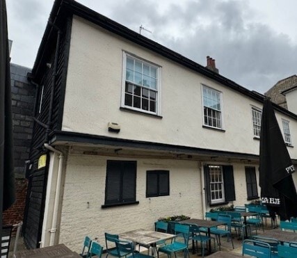 Fore St, Hertford à louer Photo principale- Image 1 de 2