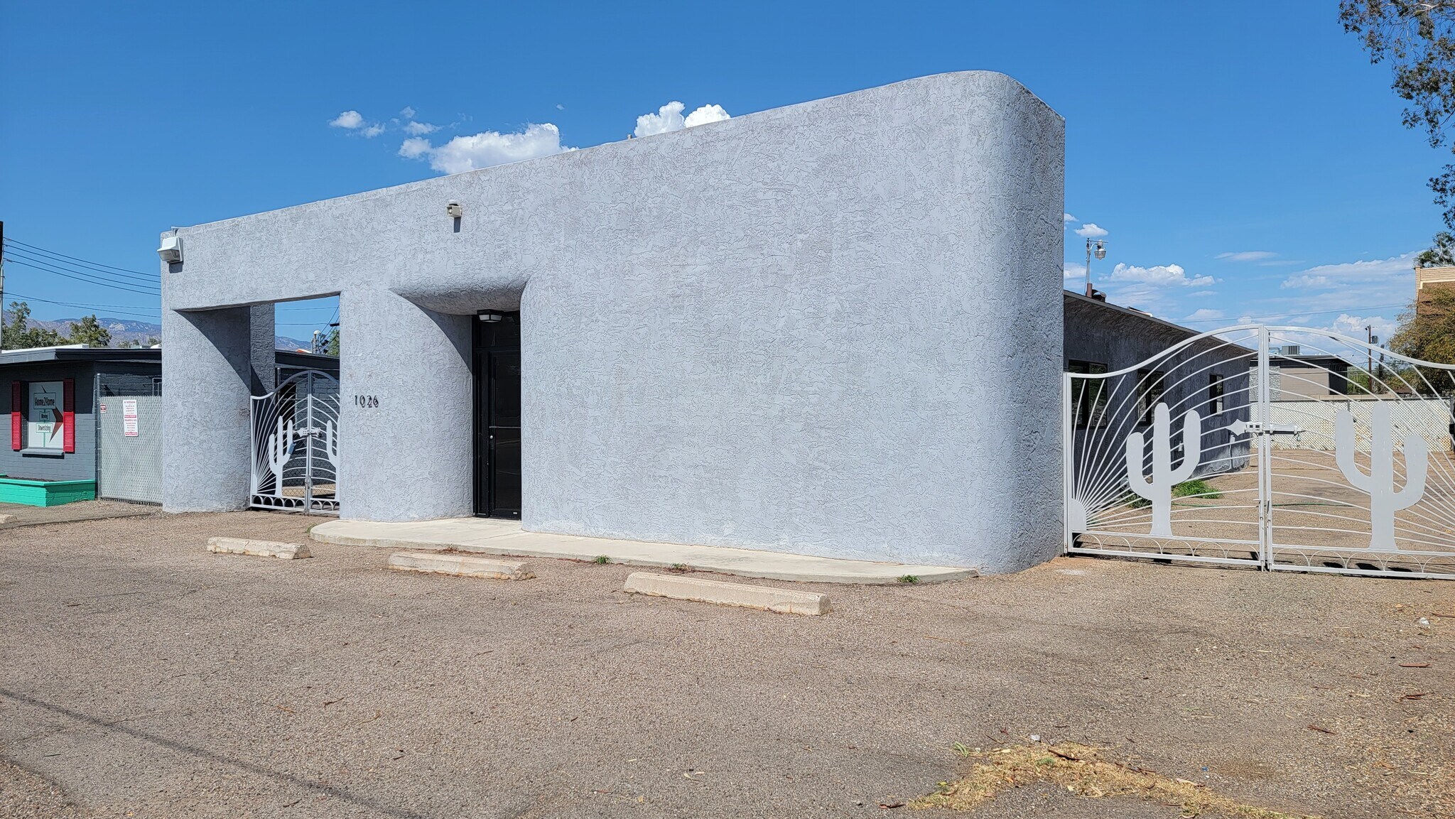 1026 N Columbus Blvd, Tucson, AZ à vendre Photo du bâtiment- Image 1 de 49