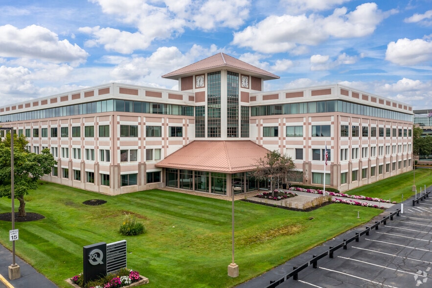 100 Quannapowitt Pky, Wakefield, MA for lease - Building Photo - Image 1 of 22