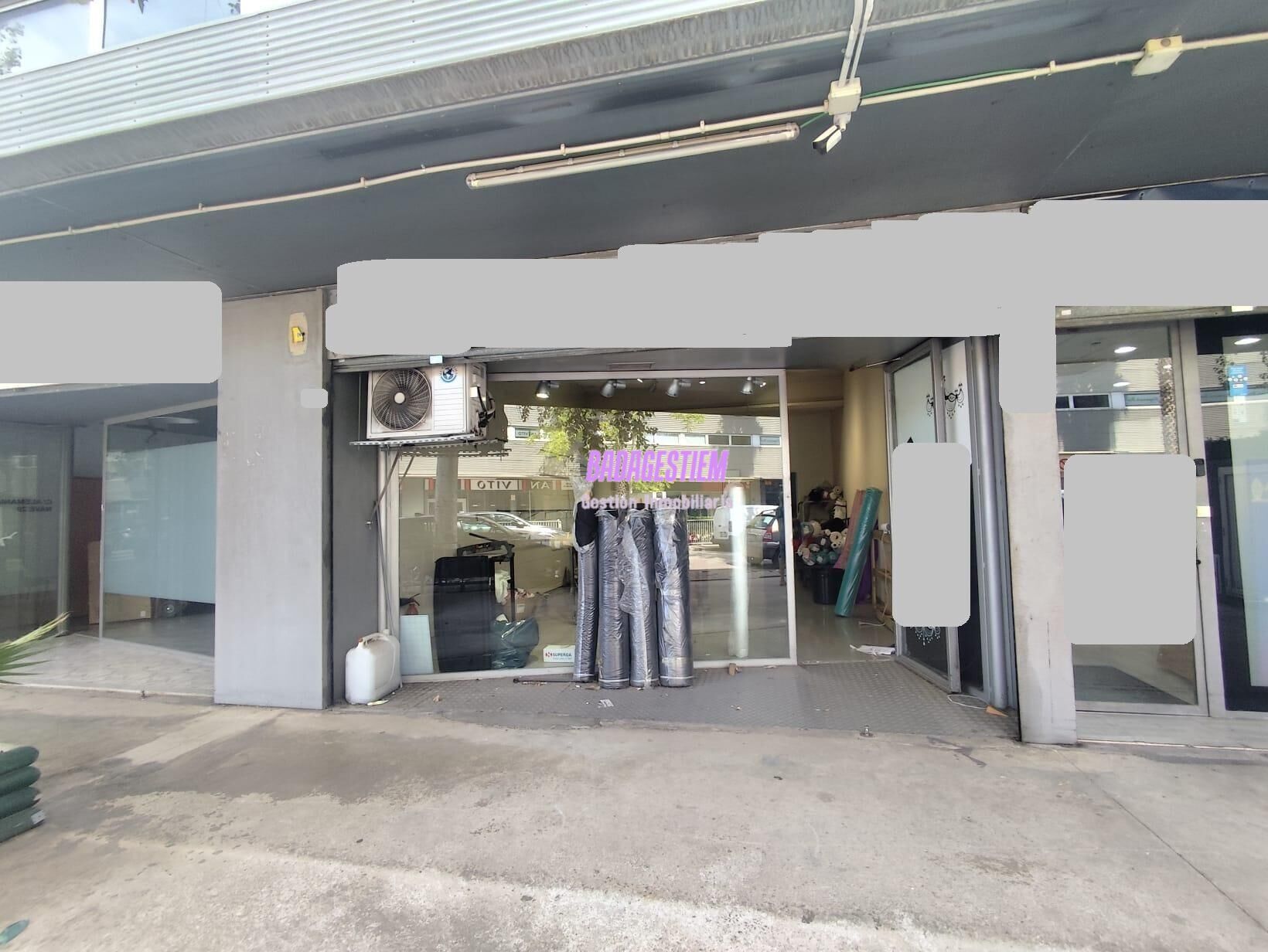 Retail in Badalona, Barcelona for lease Interior Photo- Image 1 of 4