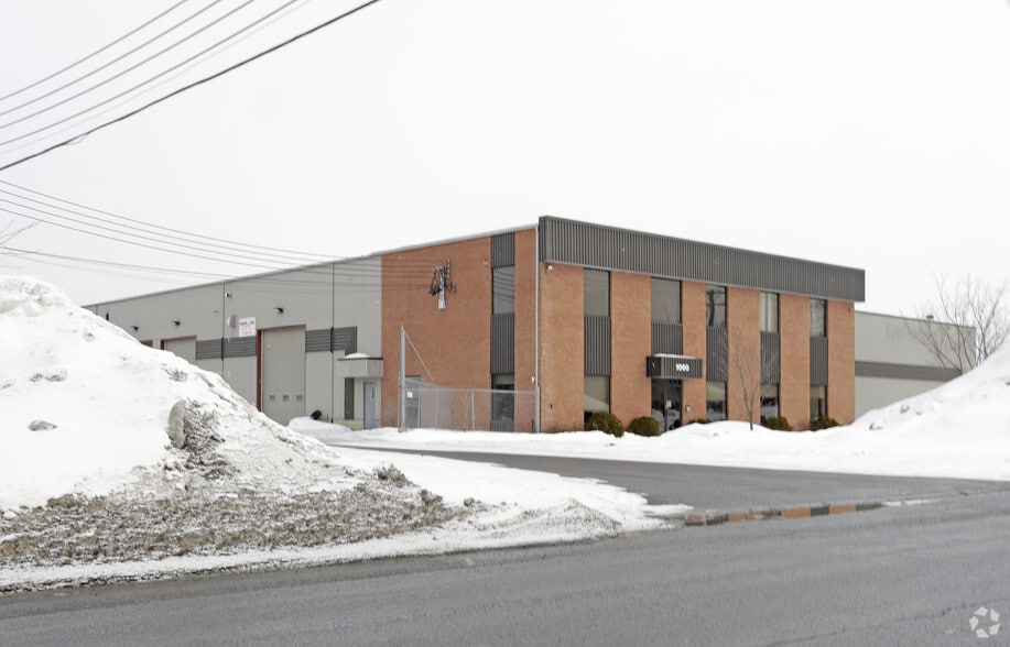 1060 Rue Armand-Bombardier, Terrebonne, QC for lease - Building Photo - Image 2 of 2