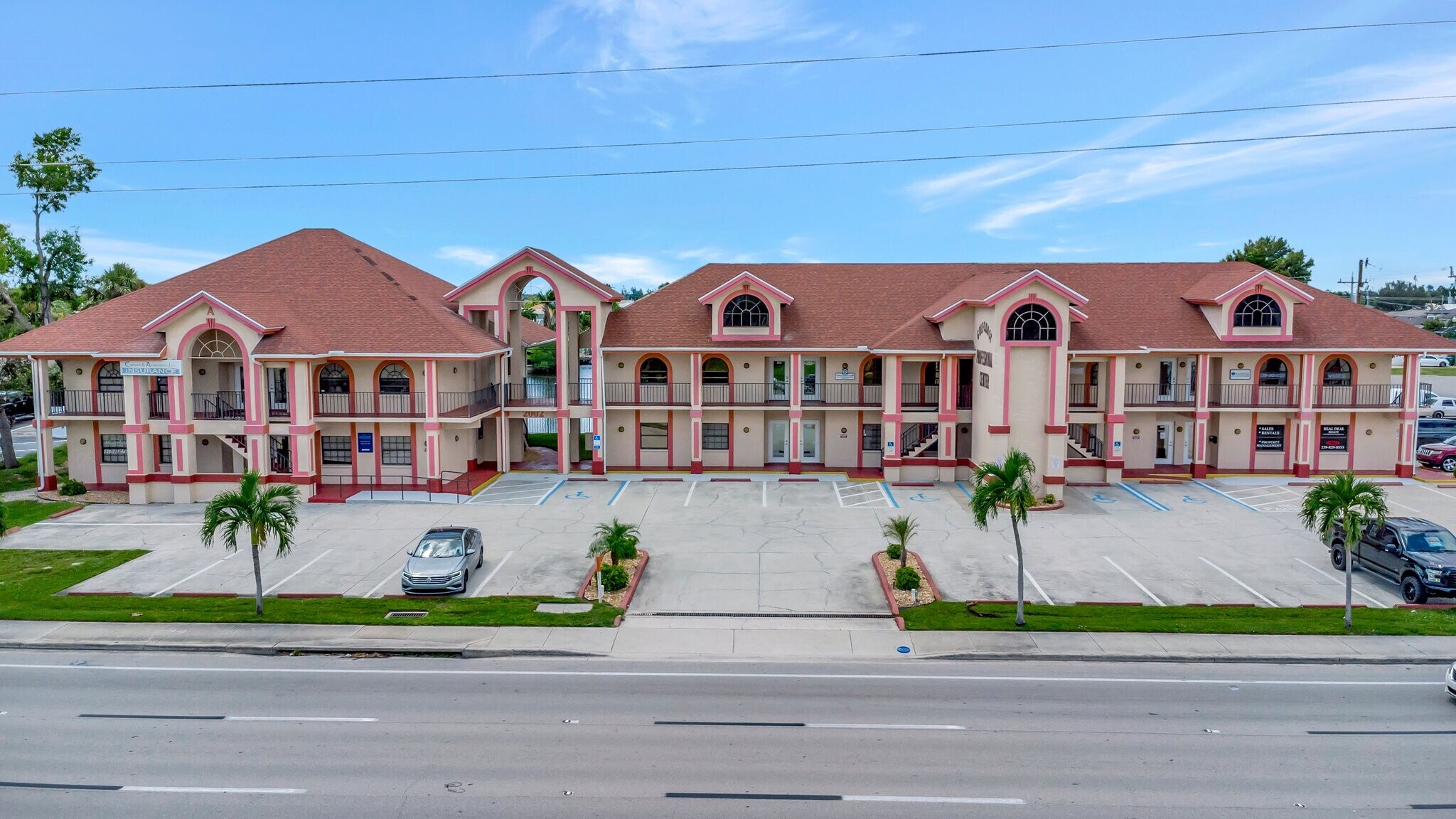 2002 Del Prado Blvd S, Cape Coral, FL à vendre Photo du bâtiment- Image 1 de 1