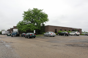 2302-2320 Wisconsin St, Downers Grove IL - Warehouse