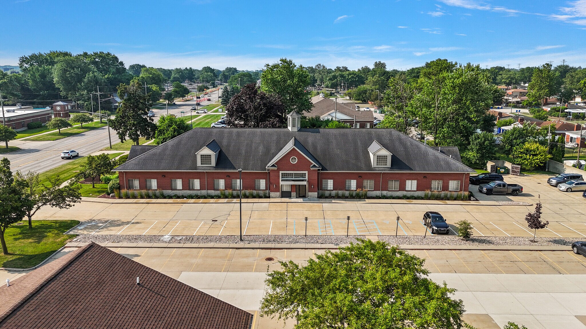 30117 Schoenherr Rd, Warren, MI for lease Interior Photo- Image 1 of 1